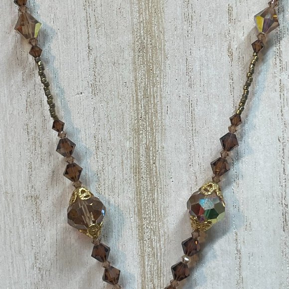 Handmade crystal rhinestone pendant, crystal necklace repurposed vintage brooch - Picture 4 of 7